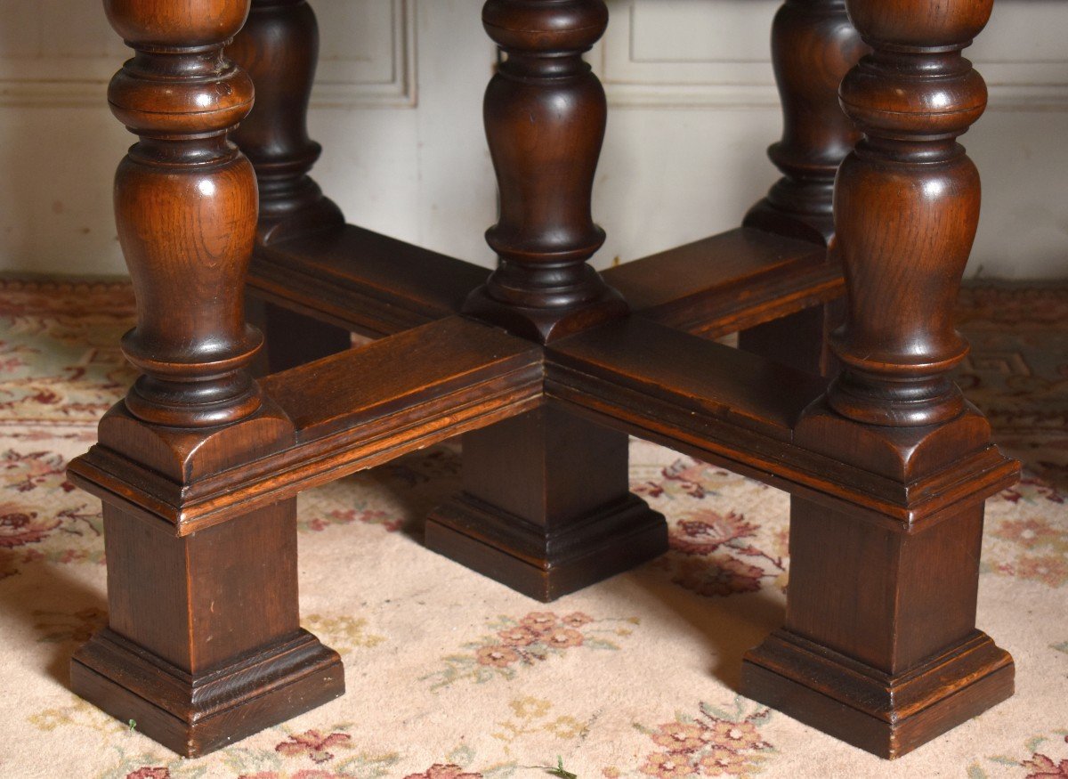 Octagonal Living Room Center Table, Haute Epoque-renaissance-louis XIII Style Pedestal Table -photo-3