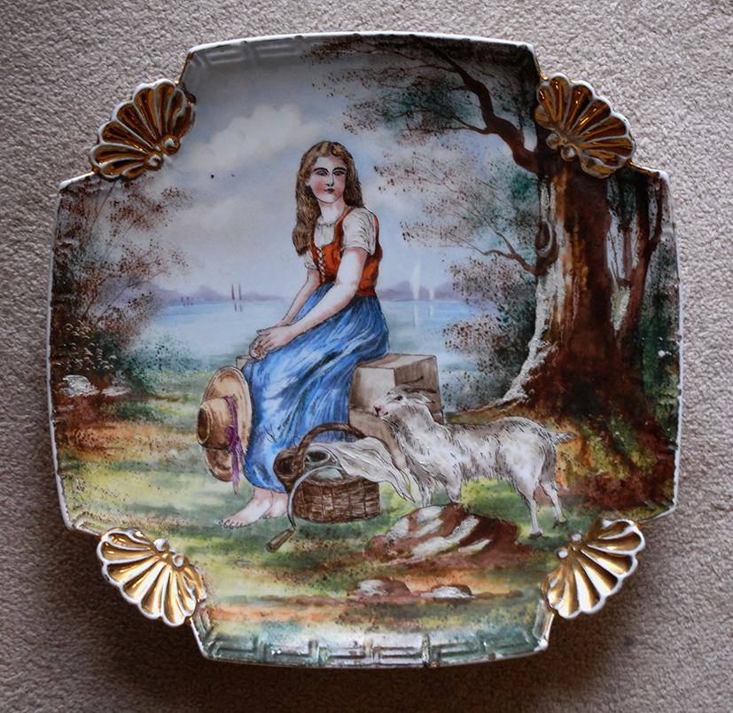 Porcelain Plate Hand Painted.-photo-2