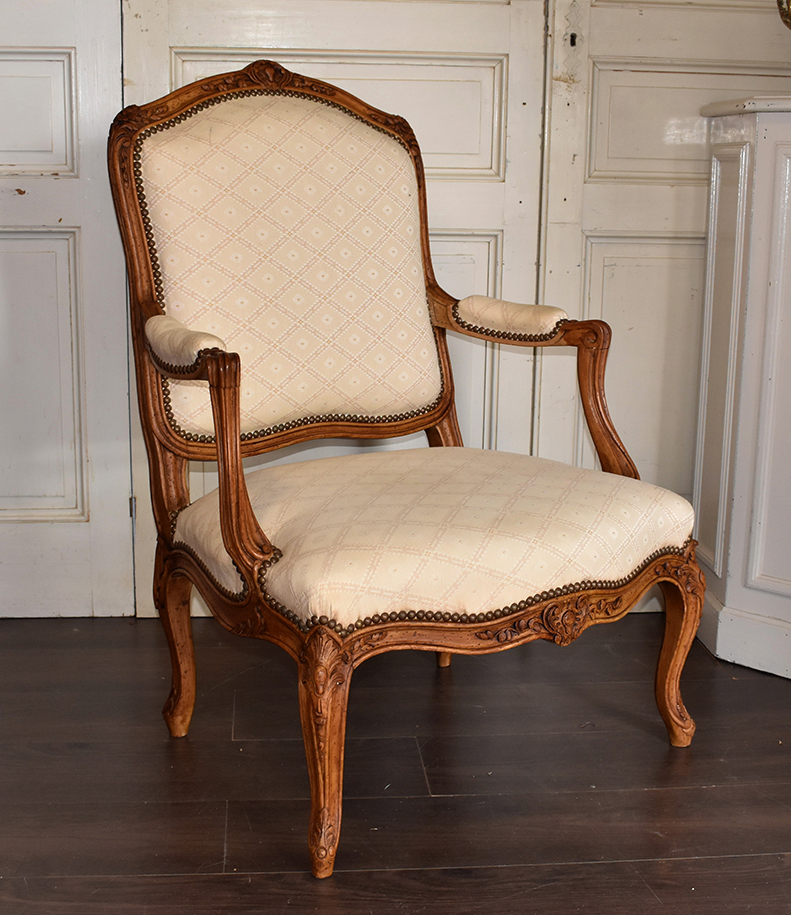 Paire De Fauteuils à La Reine Louis XV , Dossier Plat , XIXème.-photo-3