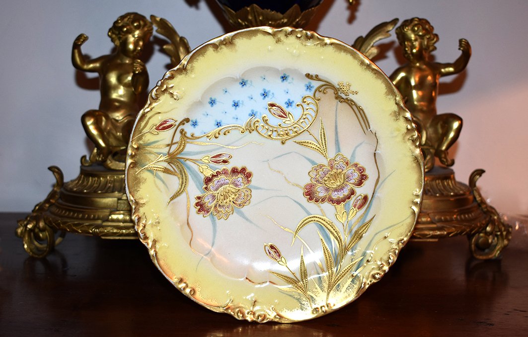 Delignières (1879-1900) Decorative Plate Porcelain Limoges, Hand Painted Decor.