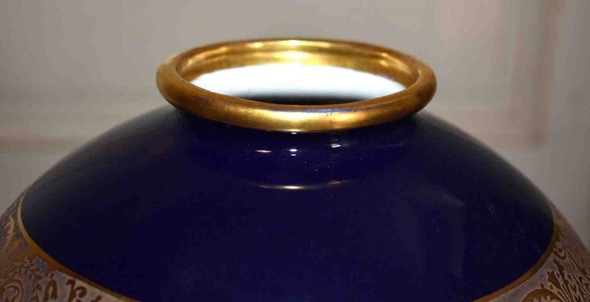 Tharaud - Barny, Limoges Porcelain Ball Vase, Oven Blue And Double Gold Inlay-photo-2