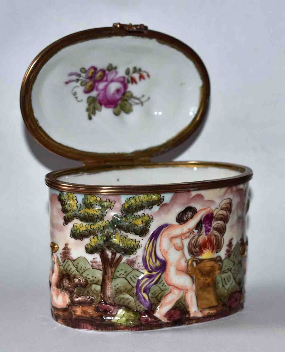 Porcelain Jewelry Box, Capodimonte, Naples, XIXth-photo-5