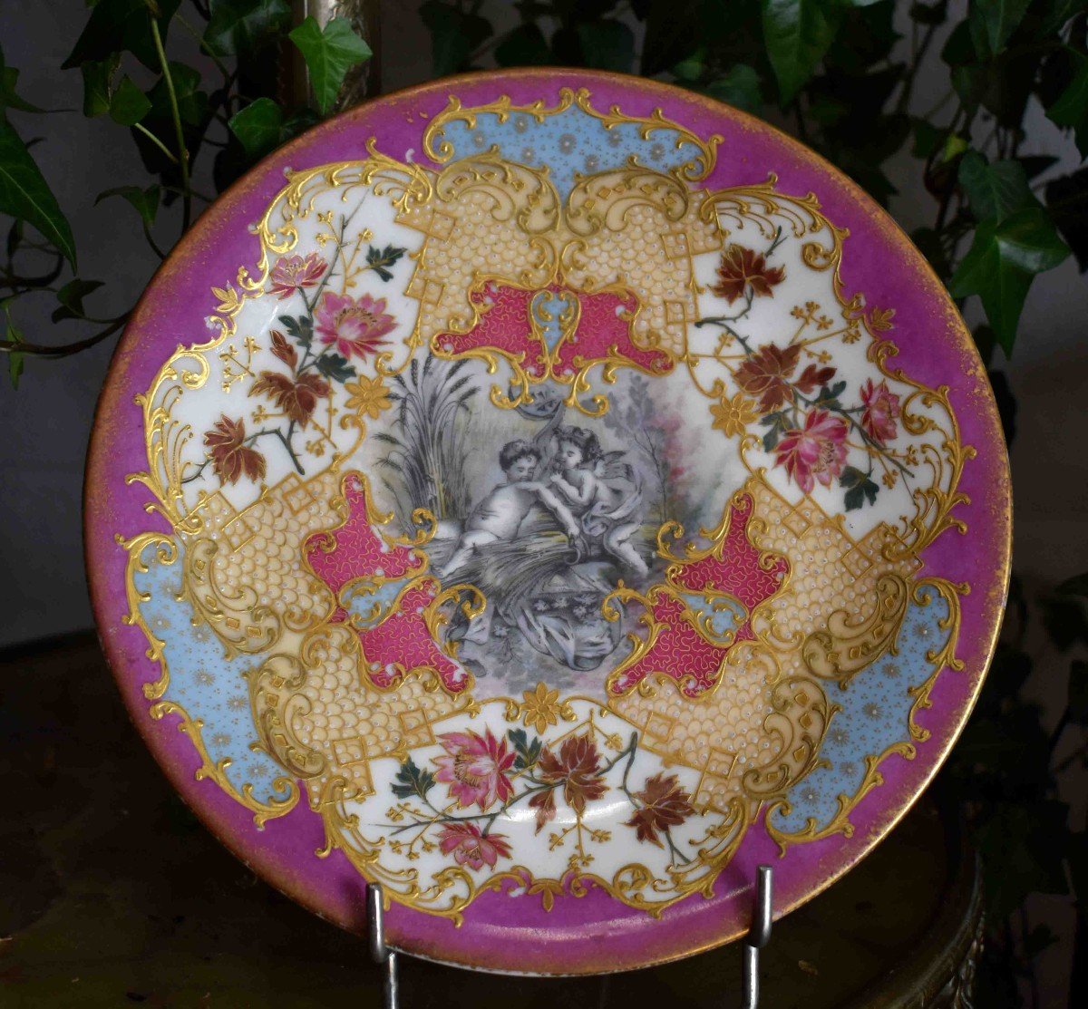 Decorative Plate In Limoges Porcelain, Grisaille And Gold Paste-photo-2