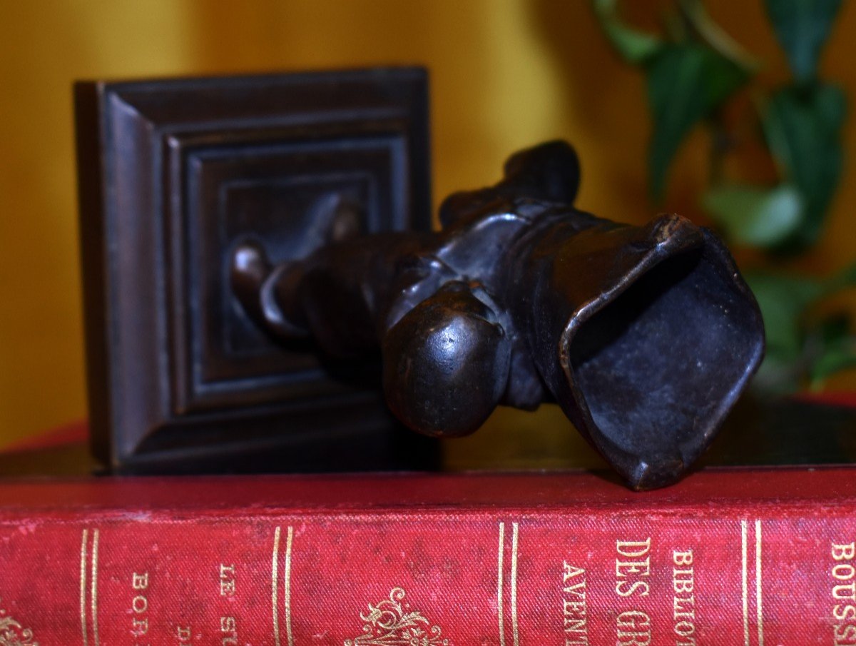 Bronze Sculpture, Statuette Subject Tom Thumb And The Boot Of Seven Leagues-photo-7