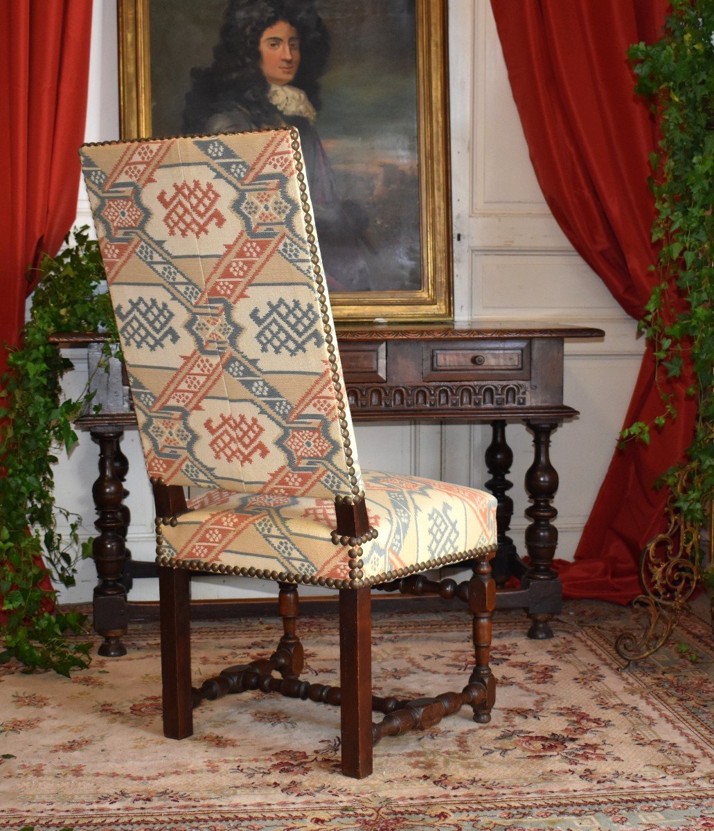 Chaise de style  Louis XIII En Noyer,  &agrave; Dossier Haut d'&eacute;poque fin  XVIII&egrave;me -  d&eacute;but XIX&egrave;me-photo-4