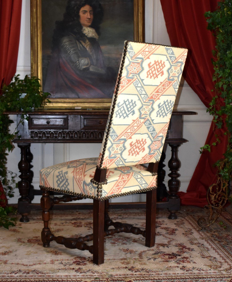 Chaise de style  Louis XIII En Noyer,  &agrave; Dossier Haut d'&eacute;poque fin  XVIII&egrave;me -  d&eacute;but XIX&egrave;me-photo-1