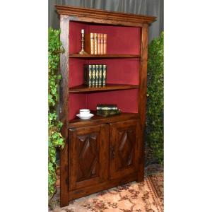 Louis XIII Style Corner Cabinet With Diamond Points, 2 Doors And Top Forming A Corner Bibus