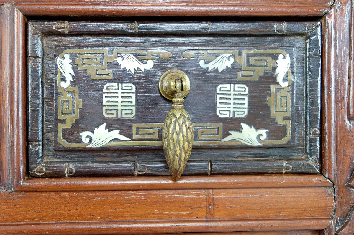 Important Asian Cabinet In Carved Wood, Vietnam Or China, Circa 1880-photo-2