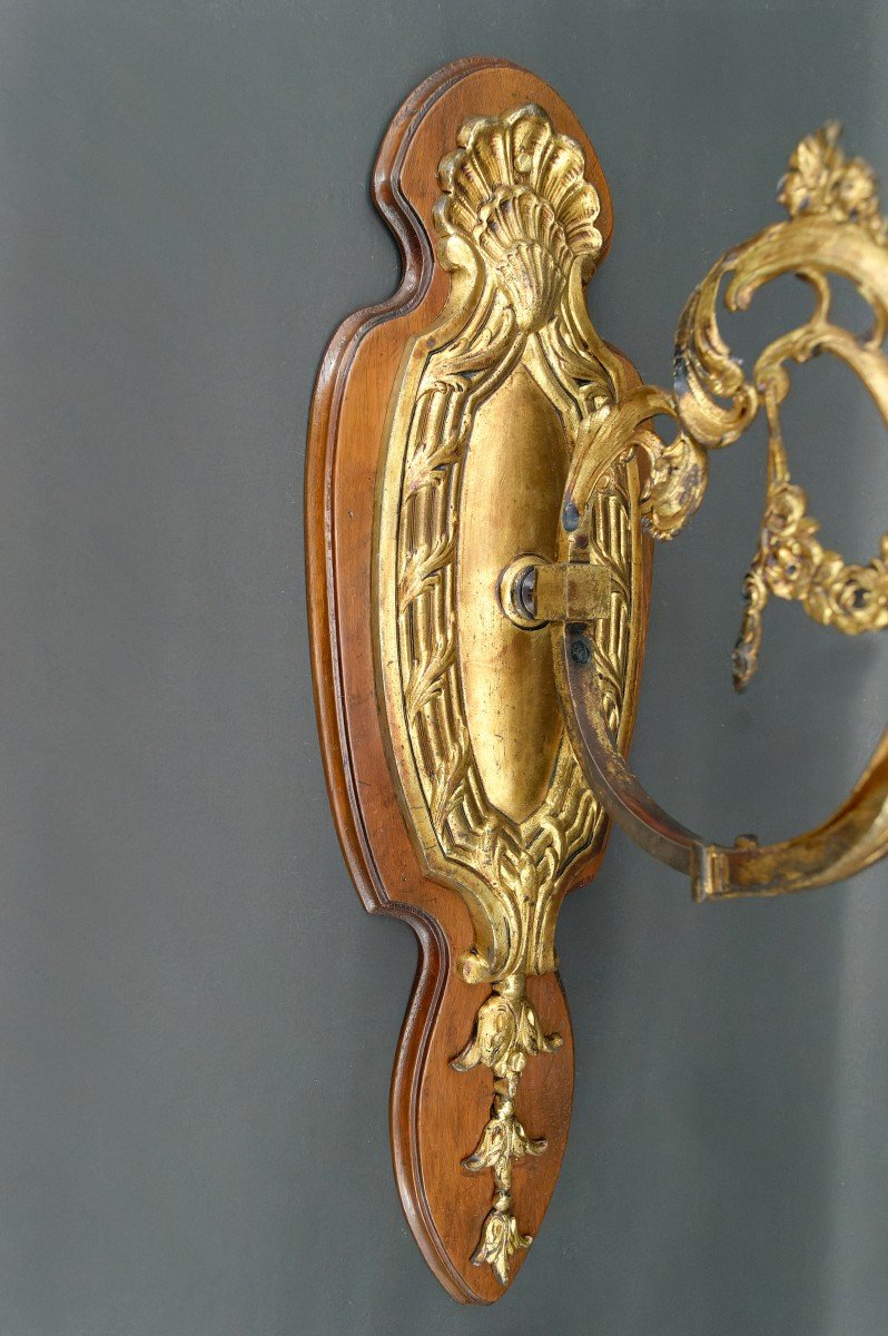 Paire d'Applique Rococo / Louis XV En Bronze Doré, Socles En Noyer Et Tulipes En Verre, France,-photo-6