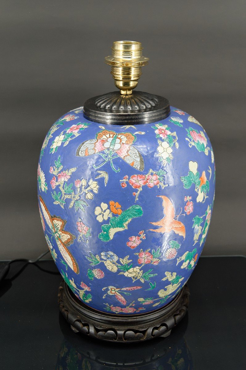 Importante Lampe Chinoise En Céramique Bleue Aux Papillons, Quing Thongzhi, Chine, Circa 1865 -photo-8