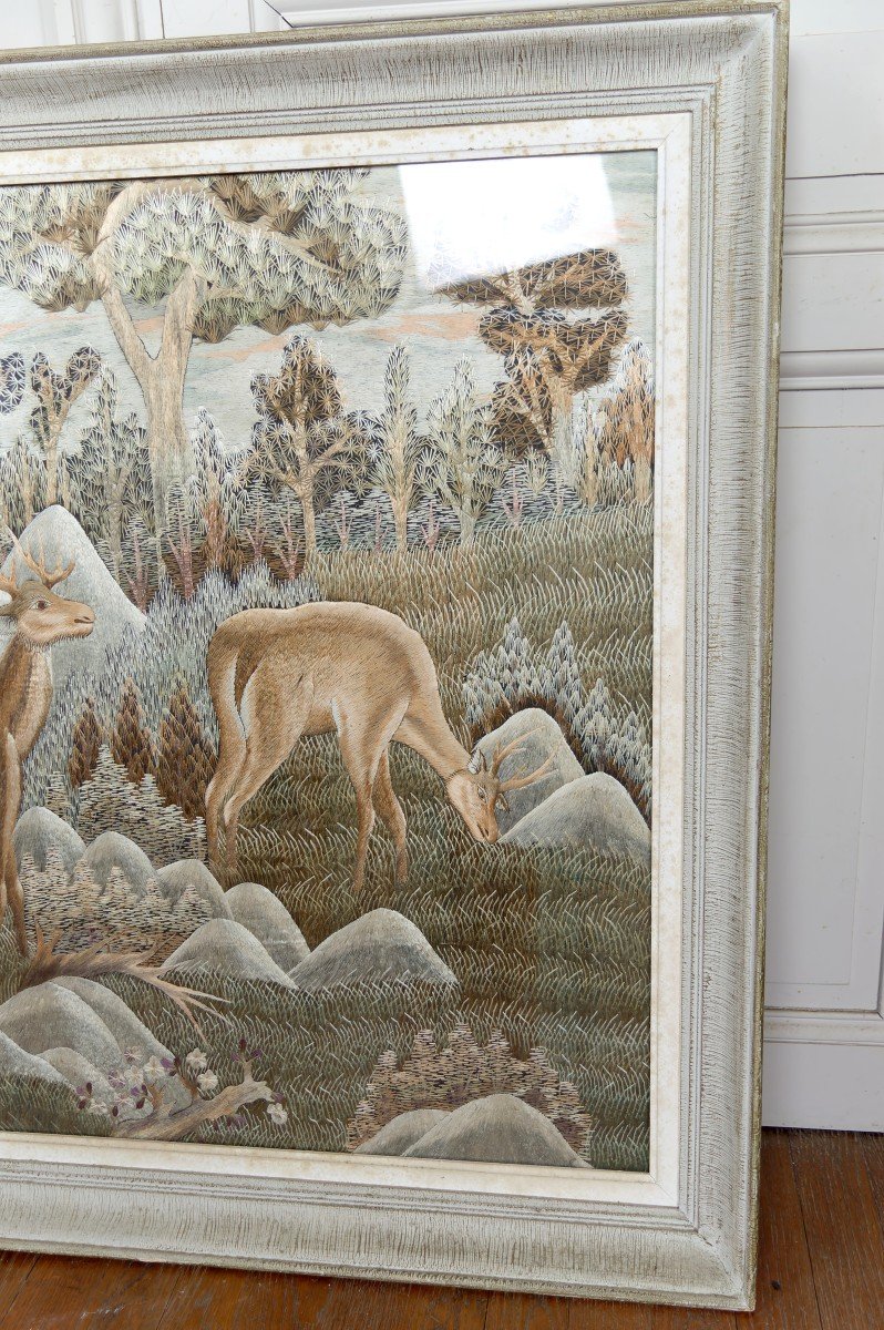 Large Indochinese Silk Embroidered Hanging, Framed, "deer In The Forest", Vietnam, 1940-photo-2