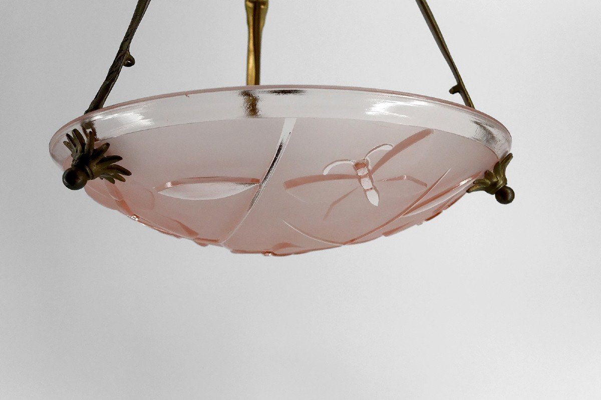 Suspension / Chandelier In Bronze And Bowl In Pressed Molded Glass With Butterfly Decoration, Degué, 1930-photo-1