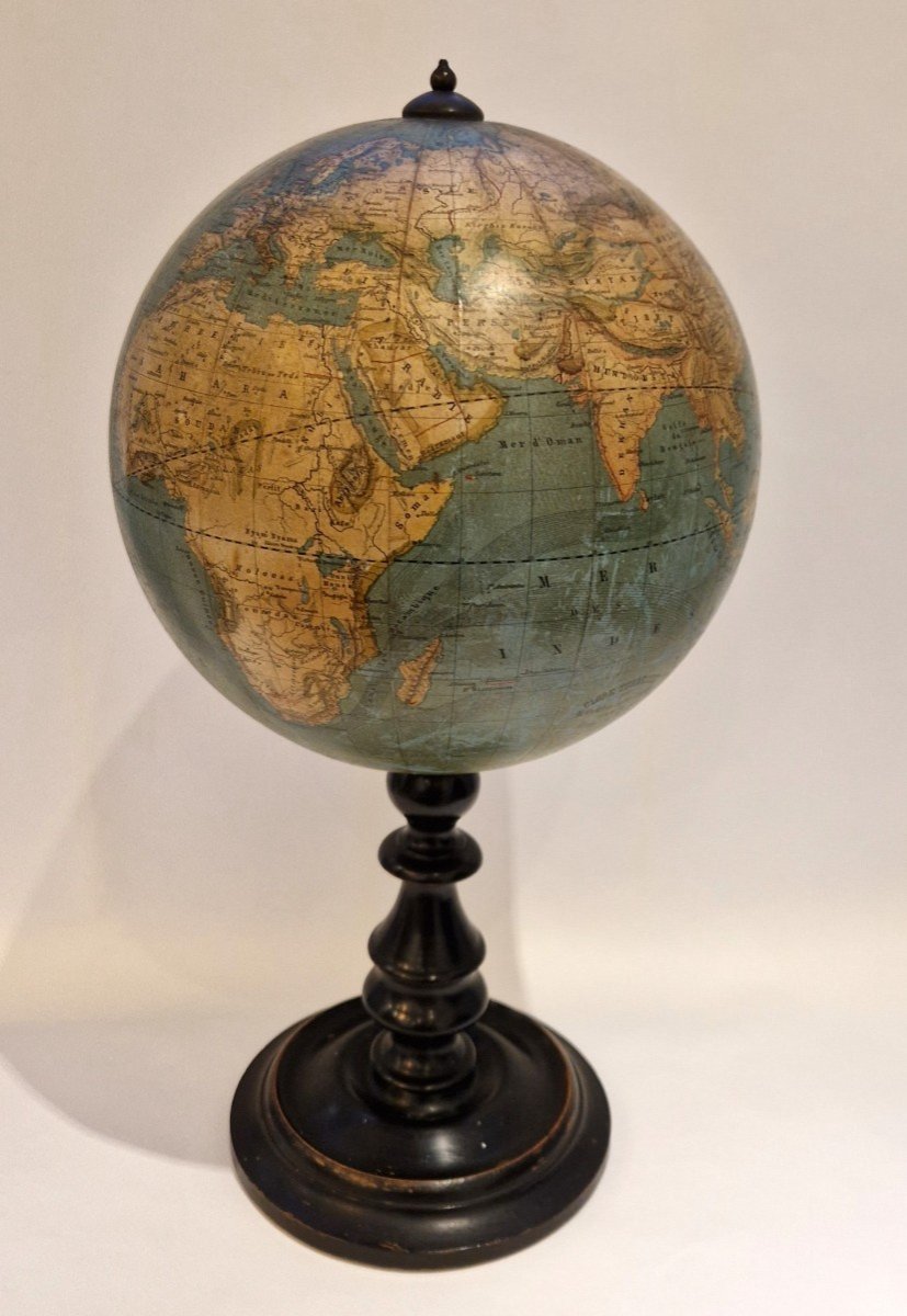 Globe Terrestre Vivien De Saint-martin 21cm C. 1870