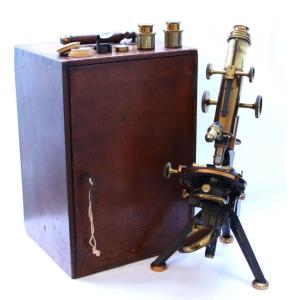 “henri Van Heurck” Microscope From The Golub Collection