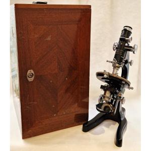 Large Polarizing Microscope By Leitz