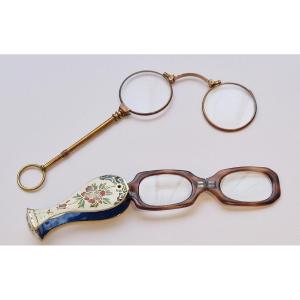 Facing Hand Enamel And Tortoiseshell, Circa 1900