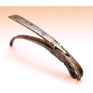 Dental Forceps Or Clamps, Late 17th Century