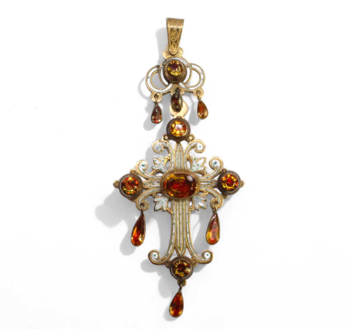 Auvergne Cross Pendant.