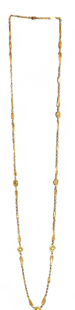 Gold Long Necklace 1900-1910