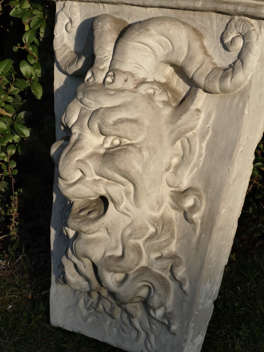 Large Capital In Plaster, Workshop Molding, Satyr Antique Nineteenth Decoration, Grotesque-photo-4