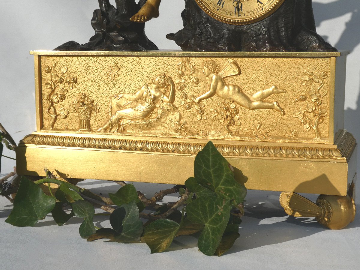 Clock In Gilt Bronze Restoration Period, Mythological Scene Zephyr Nineteenth Around 1815 God Of Wind-photo-3