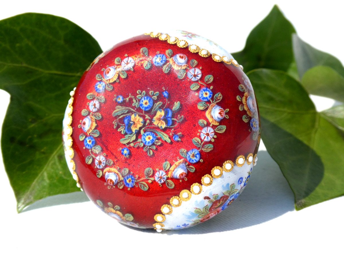 Enamelled Pill Box, Nineteenth Time, Ruby Red Decorated With Flowers, Napoleon III Nineteenth Enamel-photo-4