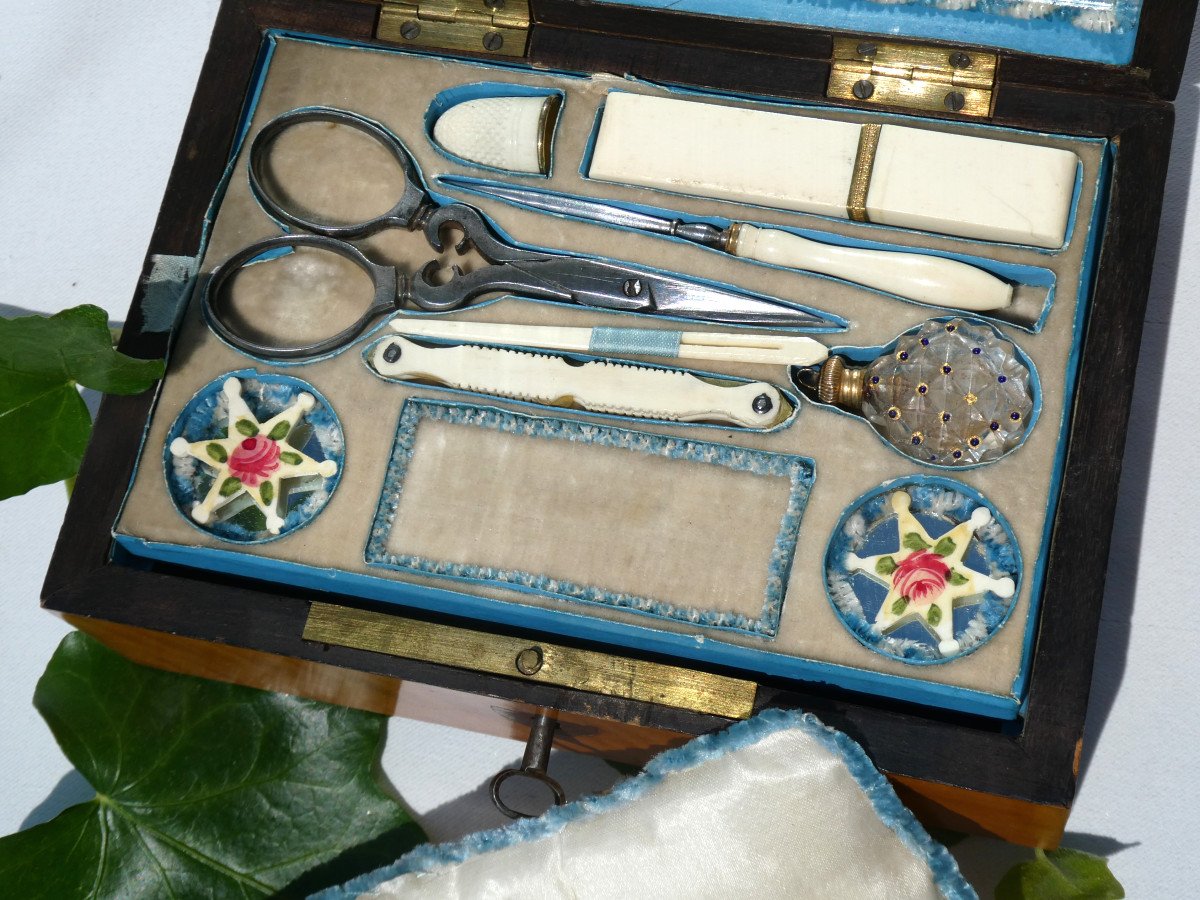 Coffret à Necessaire De Couture époque Charles X , Boite XIXe , Dé à Coudre , Ciseaux 1820 Flac-photo-3