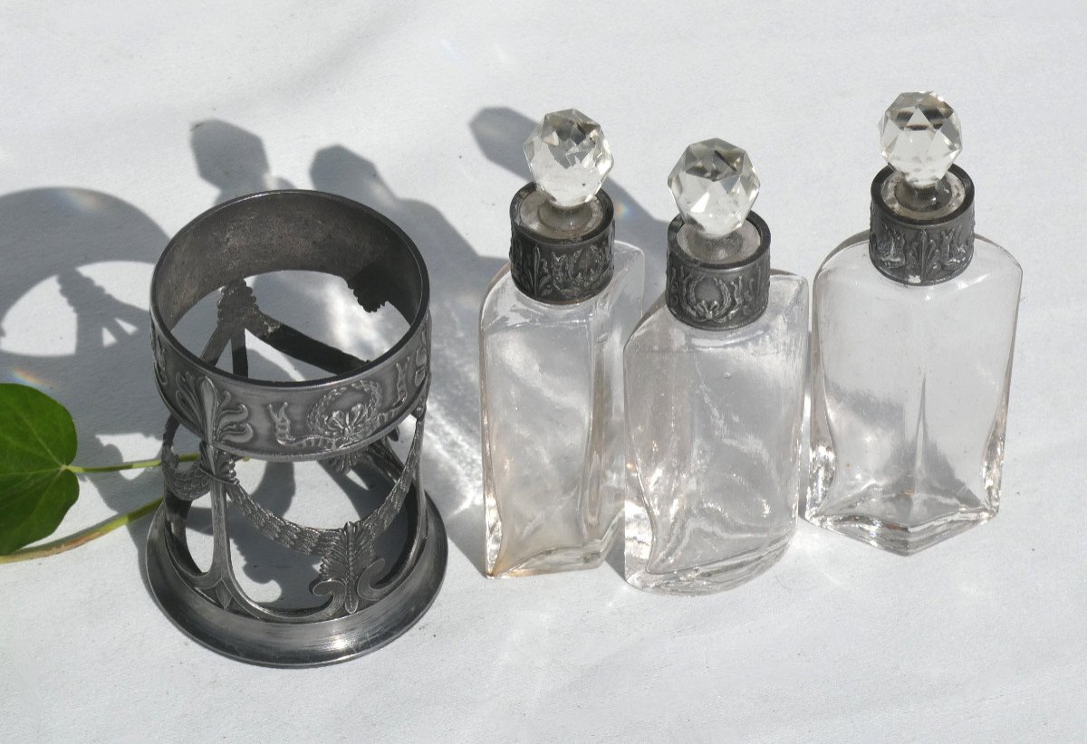 Perfume Cellar Napoleon III Louis XVI Style, Cabaret d'Aromes Nineteenth, Three Bottles-photo-3