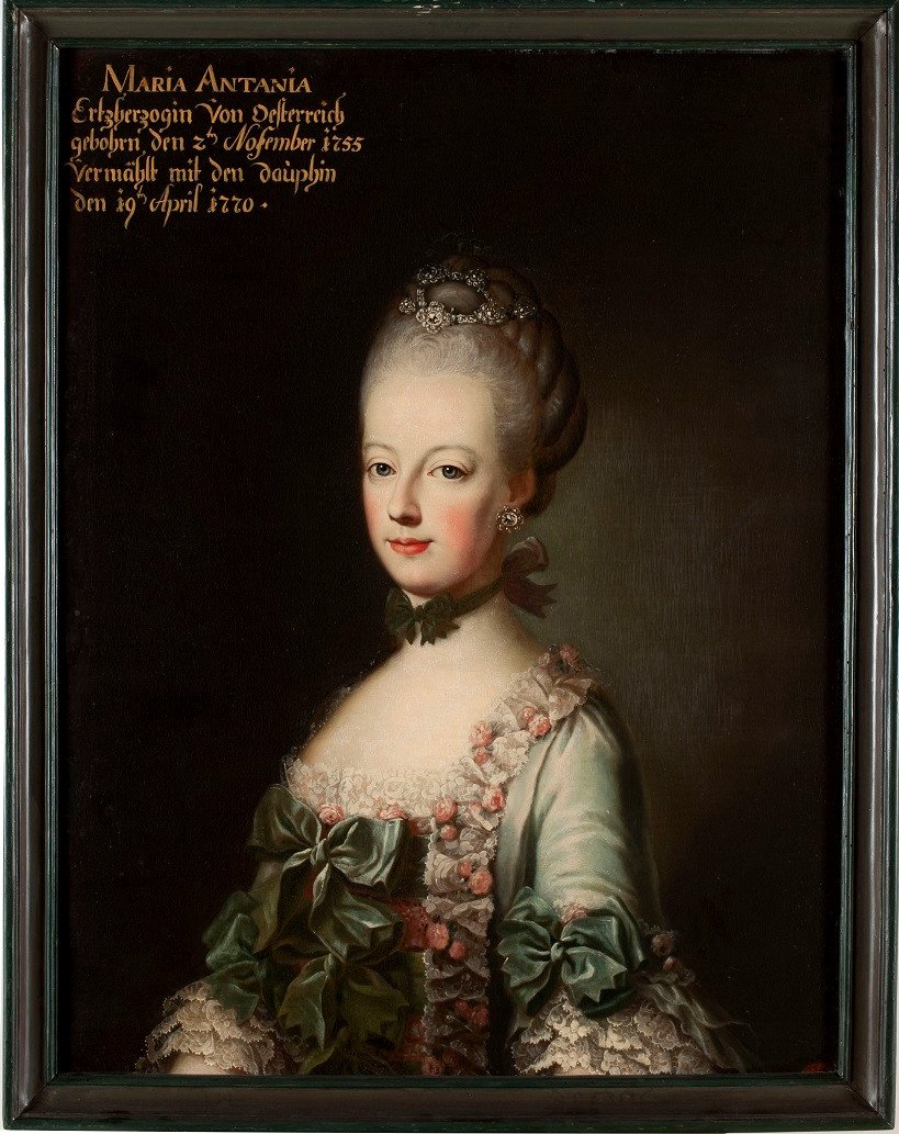 Portrait Of The Queen Of Marie Antoinette Represented As Dauphine Of France 18th Century, Golden Frame-photo-1