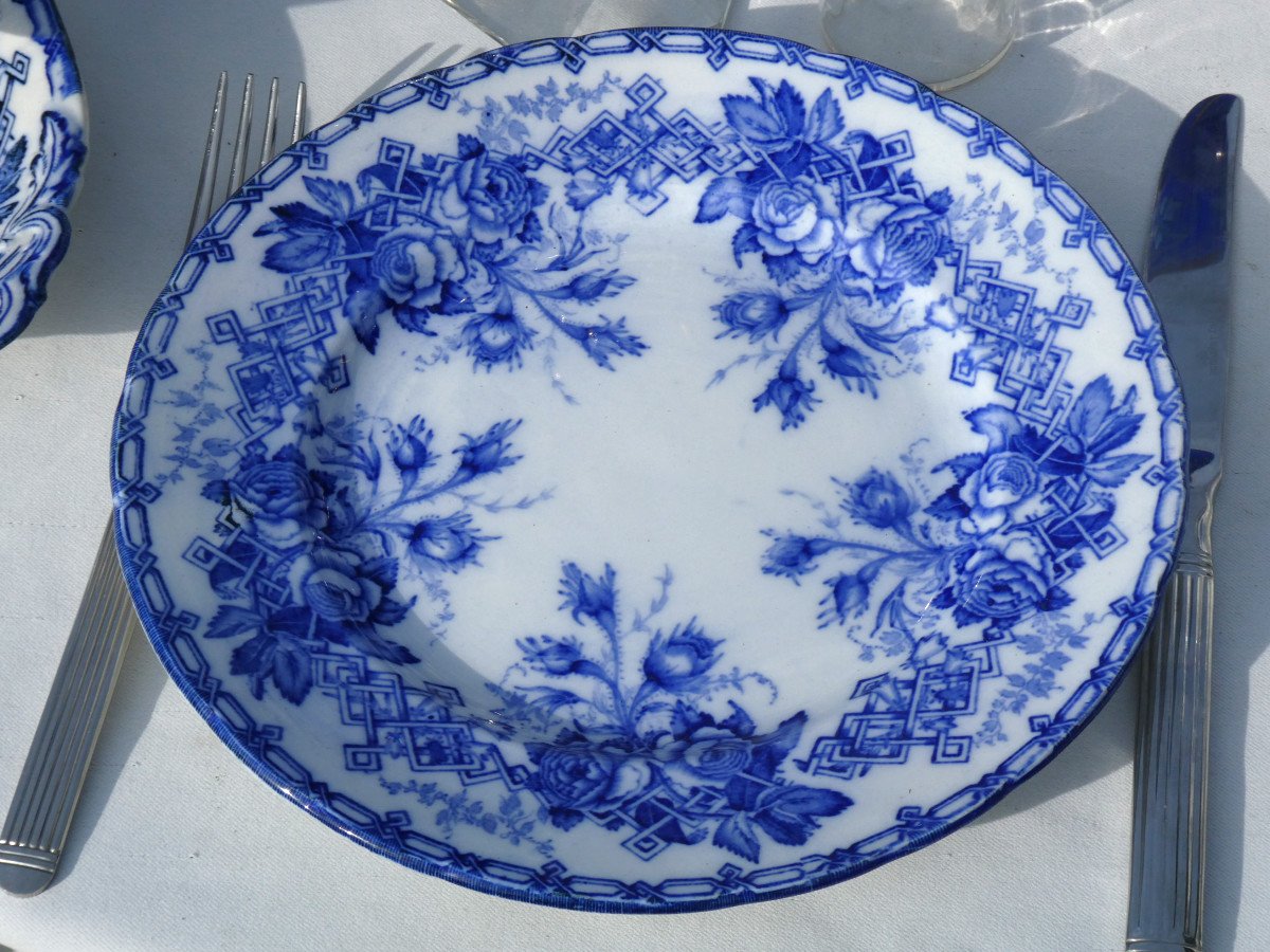 Important Table Service In Earthenware From Creil And Montereau Model Flora Napoleon III Nineteenth-photo-3