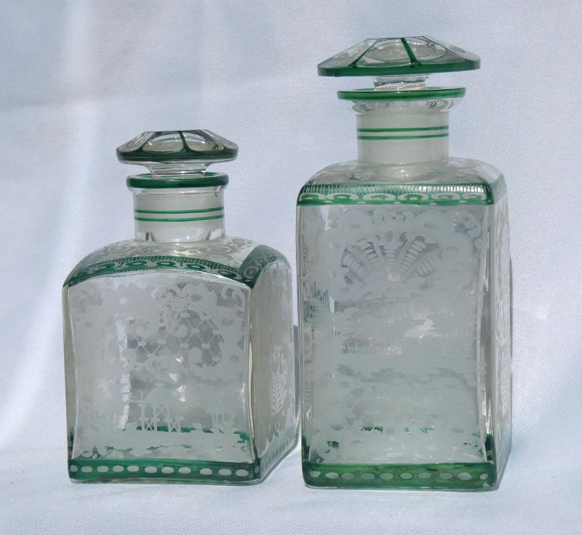 Pair Of Bohemian Glass Bottles Napoleon III Period Enameled Engraved, Toothpaste / Perfume-photo-4