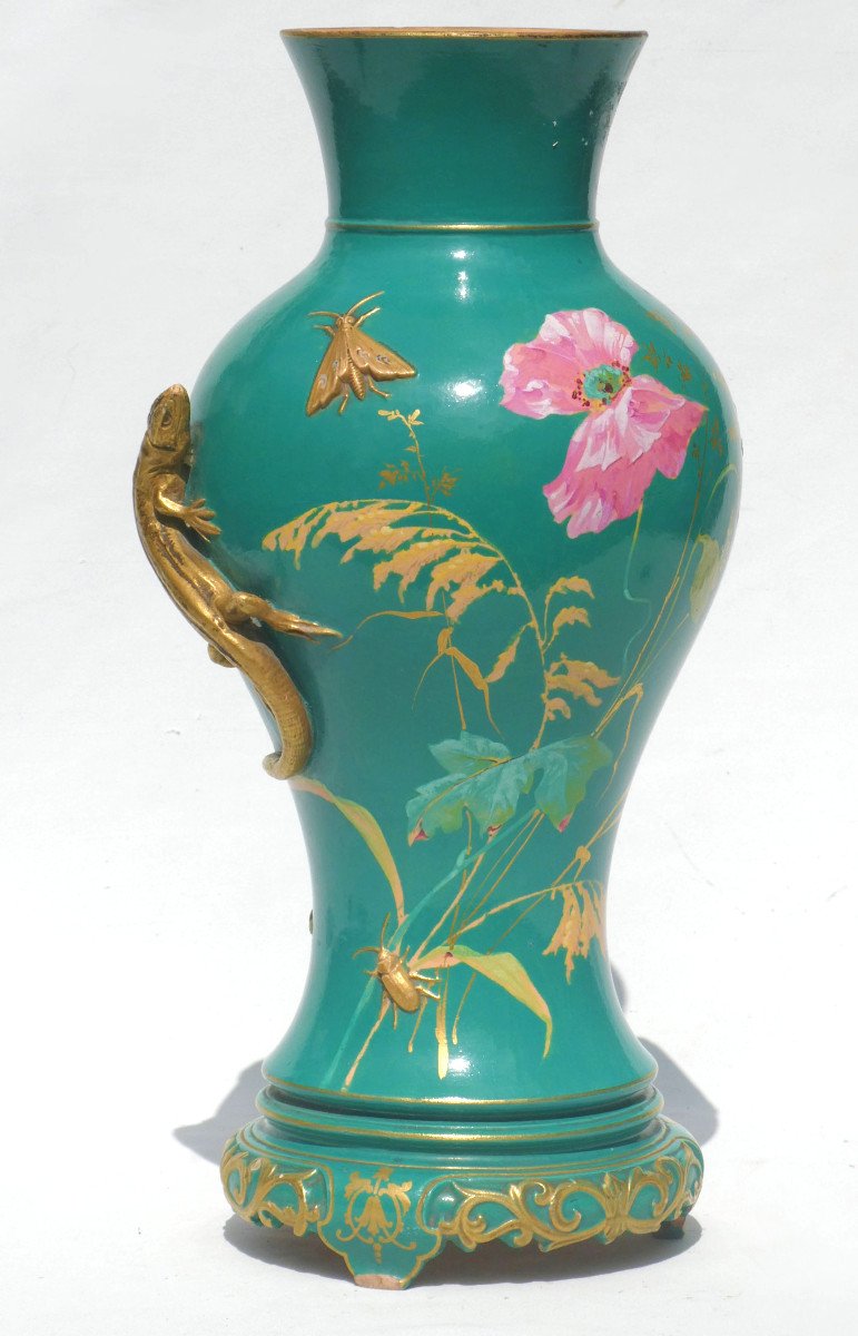 Vase Epoque Art Nouveau , Décor d'Insectes & Lezard , Papillon XIXe , Terre Cuite émaillée