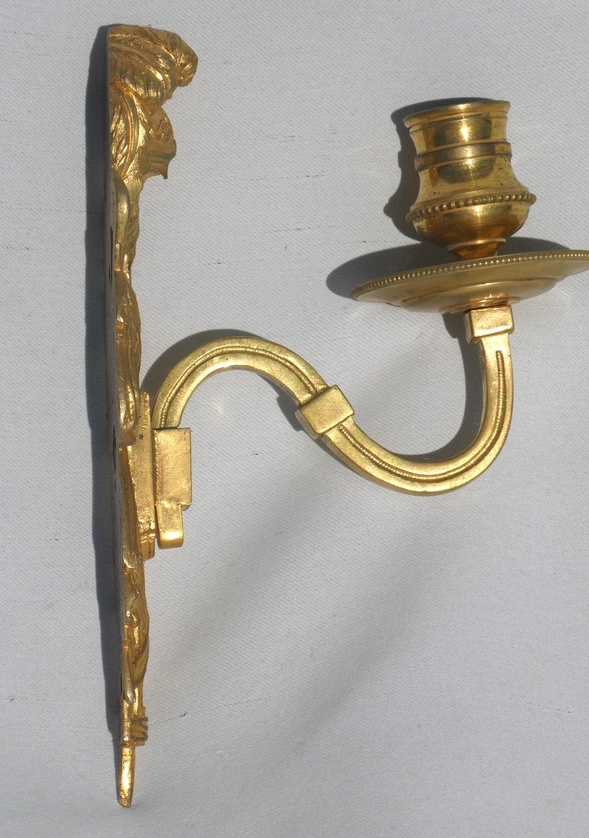 Pair Of 18th Century Gilt Bronze Wall Lights, One Arm Of Light, Cuirass Decor-photo-7