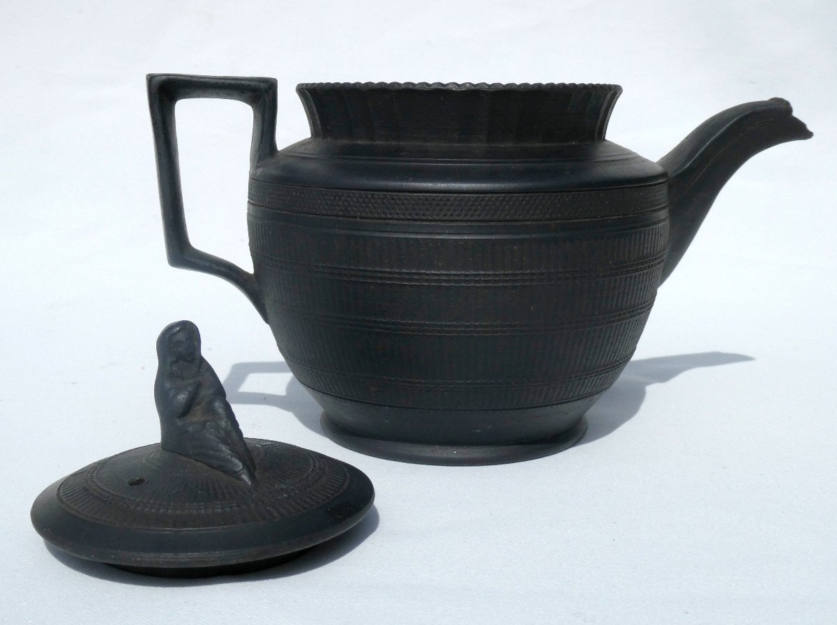 Black Basalt Teapot, Wedgwood 19th Century Directoire Style Circa 1790, Turner Pottery, Jug-photo-4