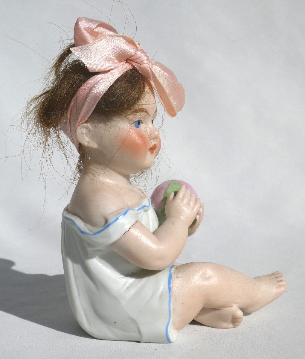 Polychrome Biscuit Piano Baby, Heubach, 19th Century Child With Ball, Doll -photo-2