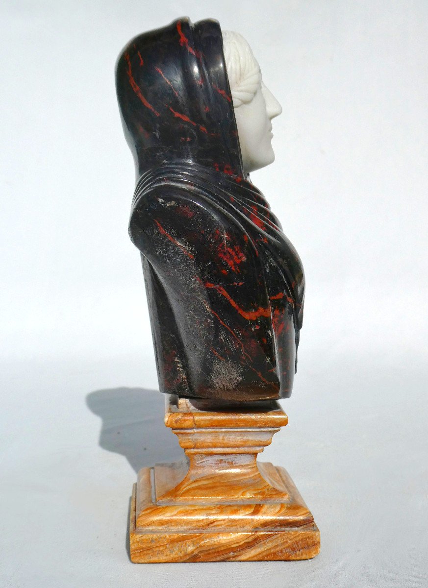 Bust Of A Young Woman, Souvenir Of The Grand Tour, Marquetry Of Hard Stones, Marbles, 19th Century Antique-photo-1