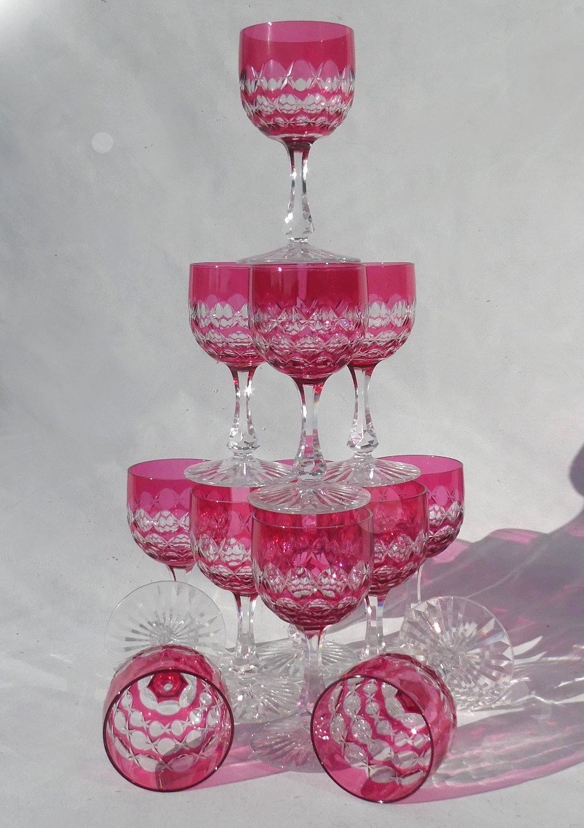 Set Of 12 Saint Louis Crystal Glasses, Romer Napoleon III Style, Garnet Red, 19th Century