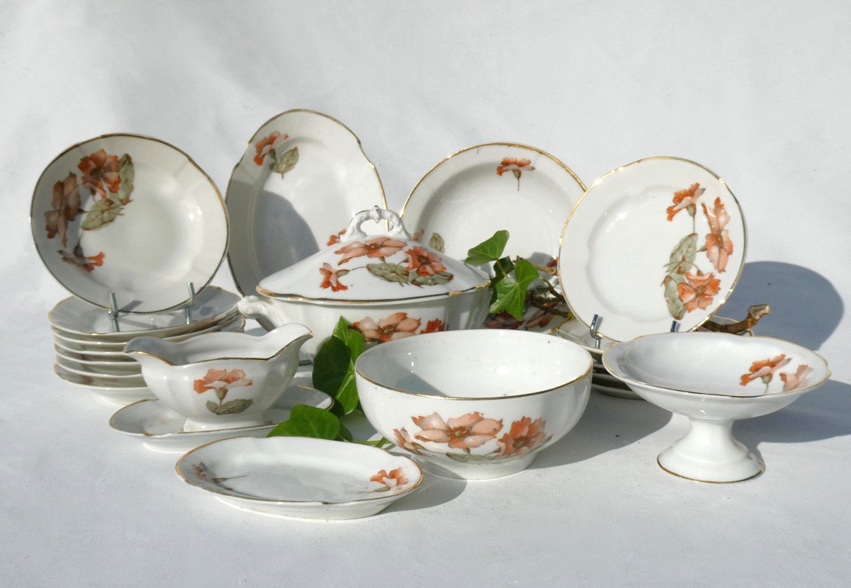 Miniature Table Service, Limoges Porcelain Dinnerware, 1900s Art Nouveau Style -photo-2