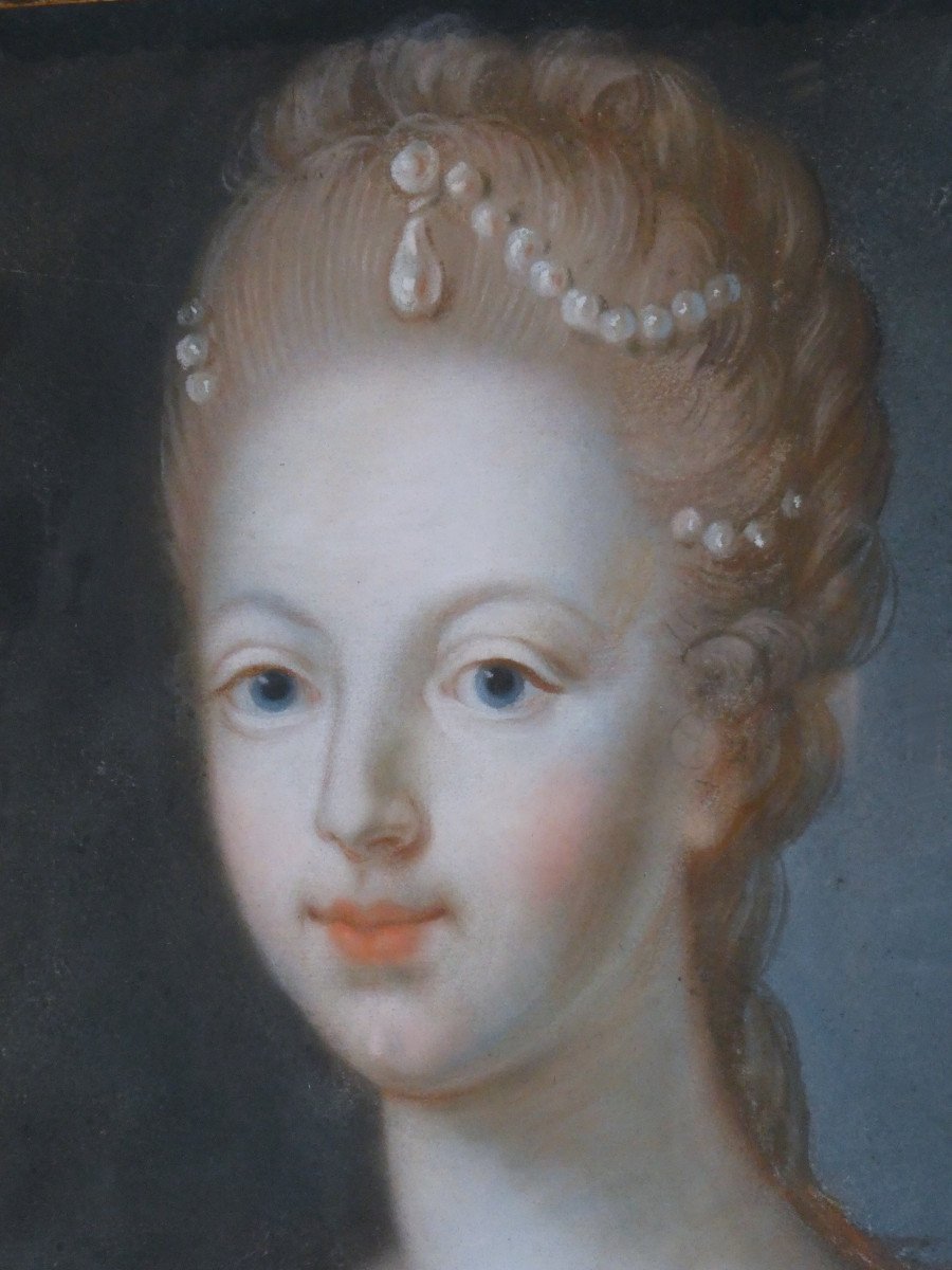 Portrait De La Reine Marie Antoinette , Dauphine De France , Pastel , Cadre Bois Doré XVIIIe-photo-2