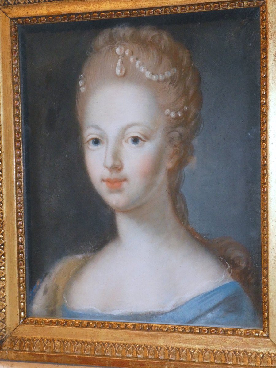 Portrait De La Reine Marie Antoinette , Dauphine De France , Pastel , Cadre Bois Doré XVIIIe-photo-3