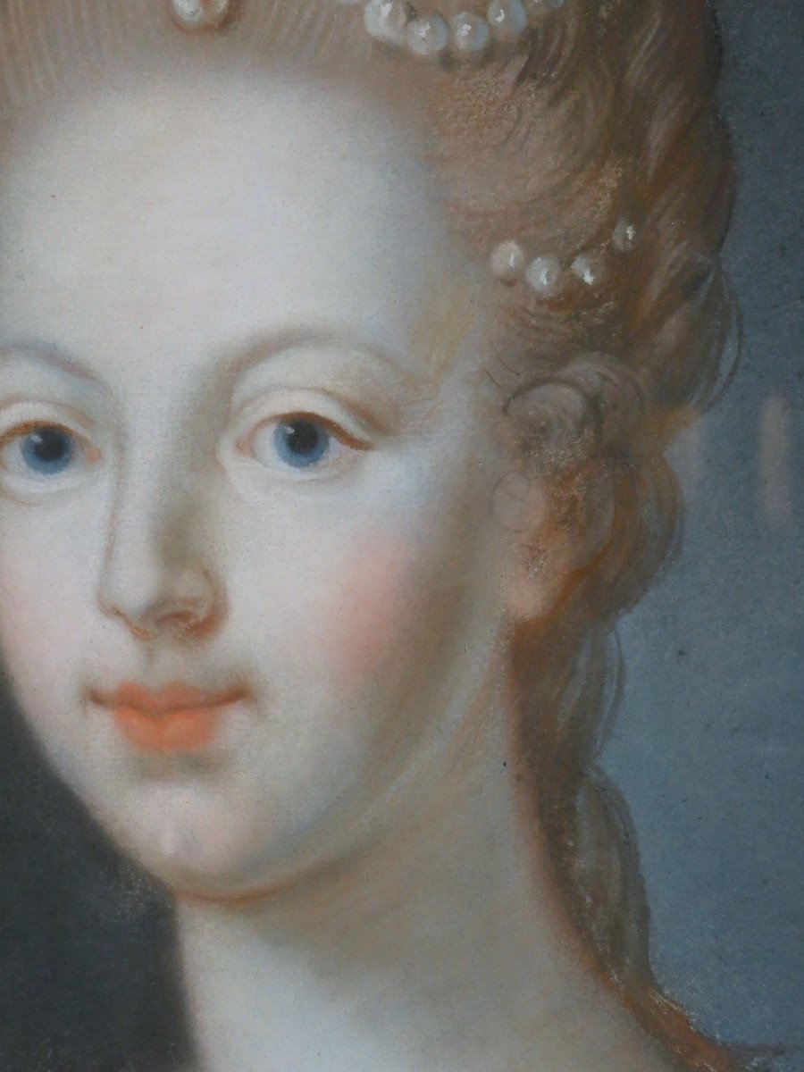 Portrait De La Reine Marie Antoinette , Dauphine De France , Pastel , Cadre Bois Doré XVIIIe-photo-2