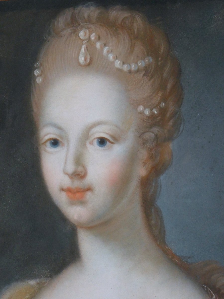 Portrait De La Reine Marie Antoinette , Dauphine De France , Pastel , Cadre Bois Doré XVIIIe-photo-3