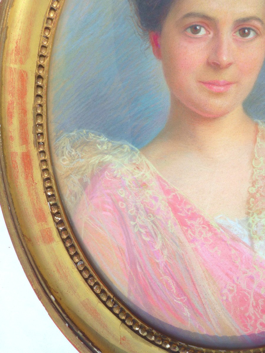 Portrait Of A Young Woman Art Nouveau Pastel Signed Jules Girardet, Golden Frame Dated 1910 Benezit-photo-1