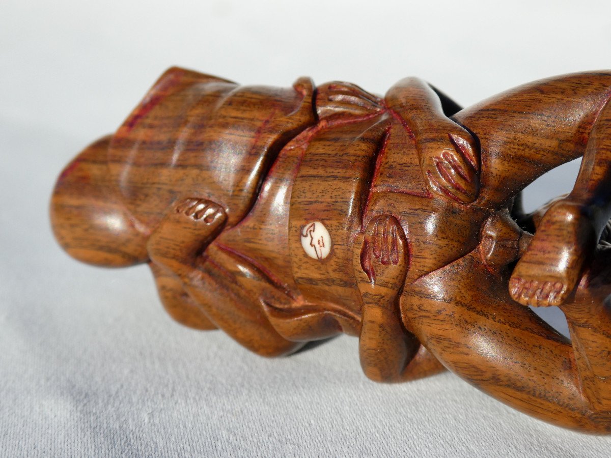 Erotic Okimono Signed In Carved Wood, Embracing Couple Japan Taisho Period (1912-1928) Curiosa-photo-2