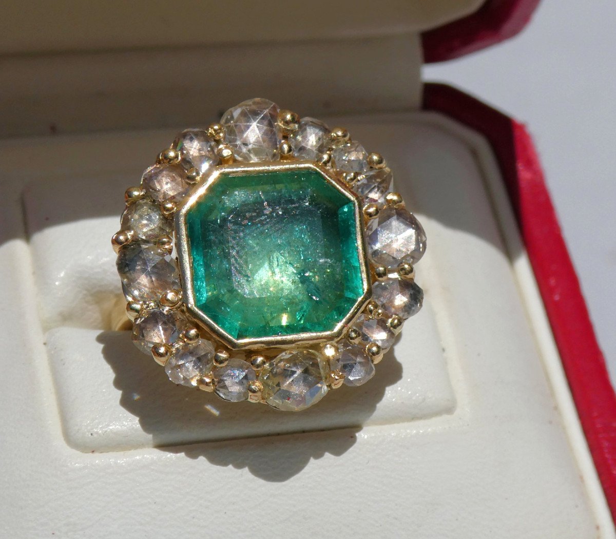 Important Emerald Ring Gold & Diamonds Baroque Style, Renaissance Italy, Jewel-photo-5