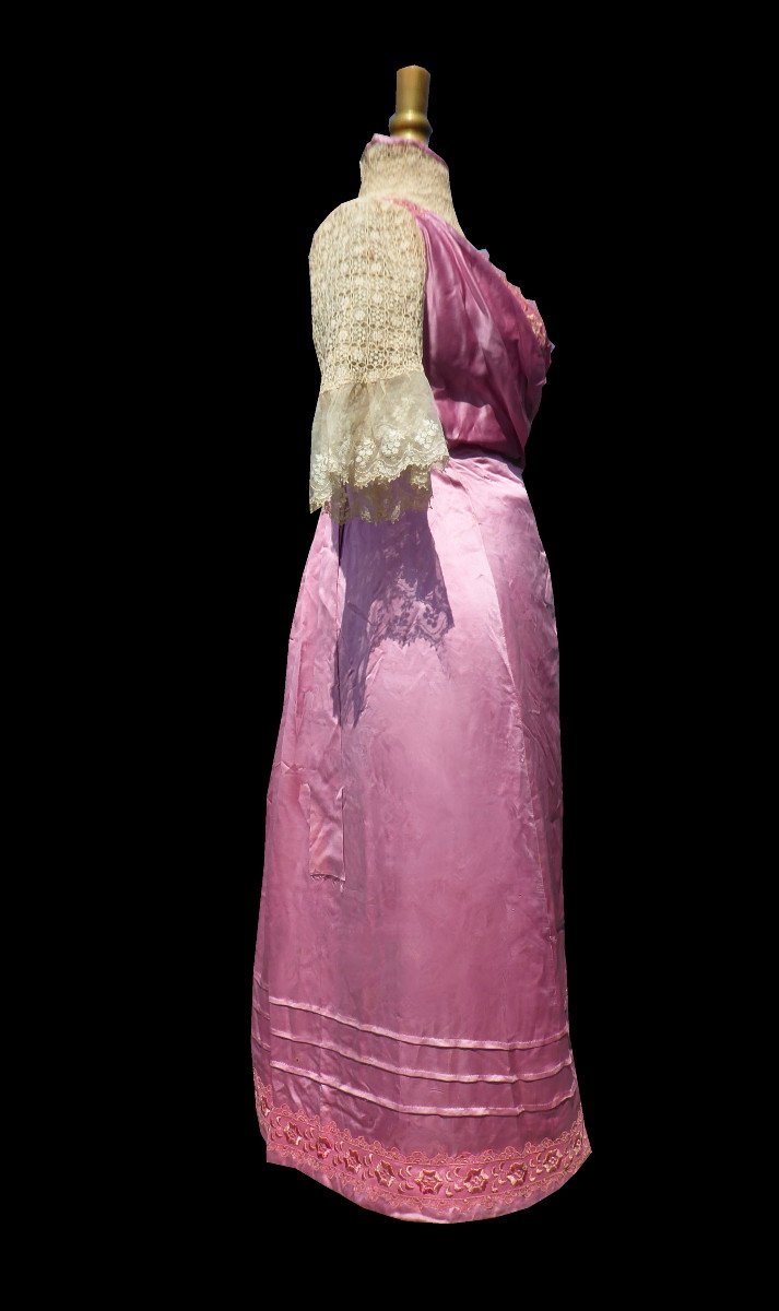 1910 Day Dress, Belle Epoque, Pink Silk, Old Fashion Lace Costume Titanic-photo-4