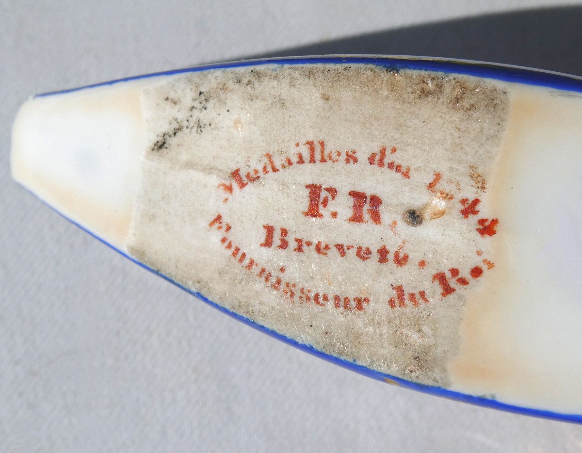 Paris Porcelain Shoe Rihouet Supplier Of The King Shoe 1840 Nineteenth Showcase Object-photo-3