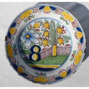 Large Dish In Earthenware From North / Delft, Polychrome Decor At La Barriere Eighteenth Century