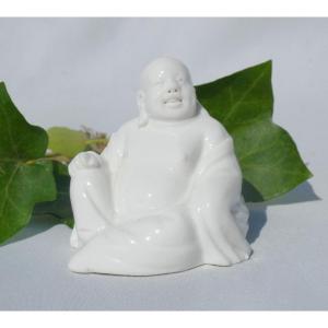 Bouddha Souriant En Porcelaine Blanche , Epoque XIXe Siecle , Europe