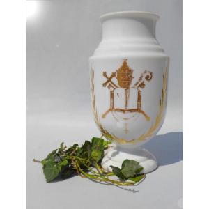 Altar Vase In Opaline, Tiara Decor / Crosse And Papal Cross Nineteenth Napoleon III Cathedral